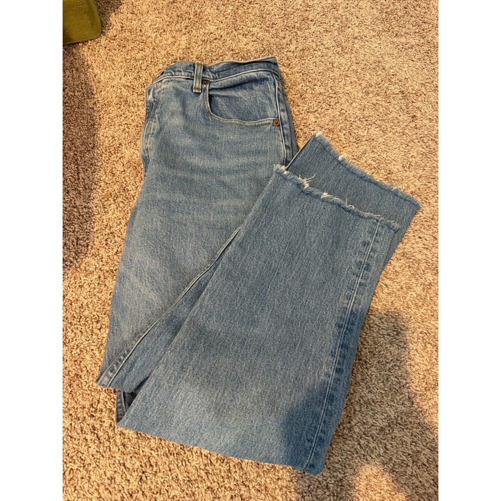 Abercrombie & Fitch Womens 90s Straight Ultra High Rise Jeans Size 31/12 Regular